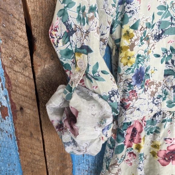 Umgee Fit and Flare Floral Top - Picture 6 of 7